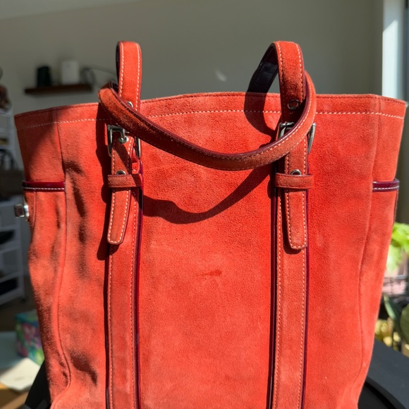 Rare Coach Red/Orange Suede Gallery Tote Bag Style 9784 - Picture 4 of 9